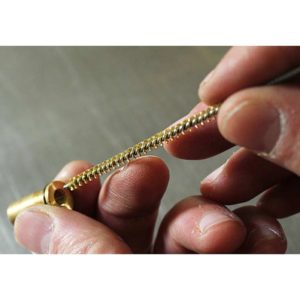 cleaning_bushing_with_micro-bore-valve-guide-cleaning-set