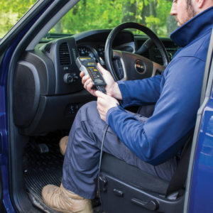 9107B_Action_06_2500